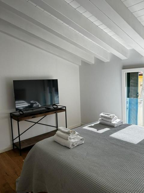 Waterfront Balcony I Grani 5 Resort Grand Suite Livorno Exterior photo