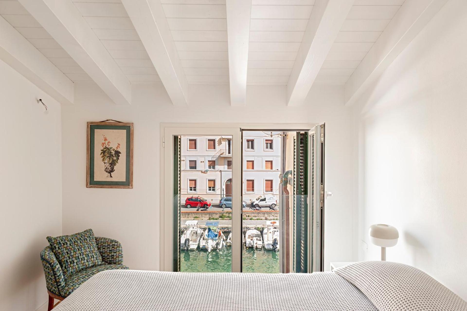 Waterfront Balcony I Grani 5 Resort Grand Suite Livorno Exterior photo